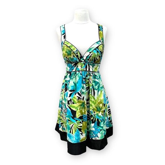 City Triangles Tropical Floral Empire Waist Mini Dress NWT Sz 9 - Picture 1 of 10
